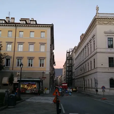 Casa Fiorini Lejlighedshotel 2*